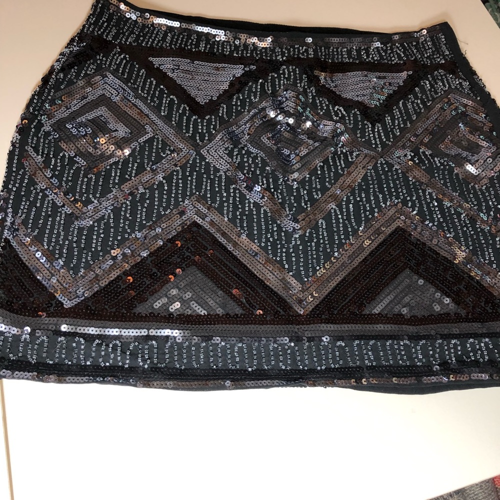 H&M sequin skirt